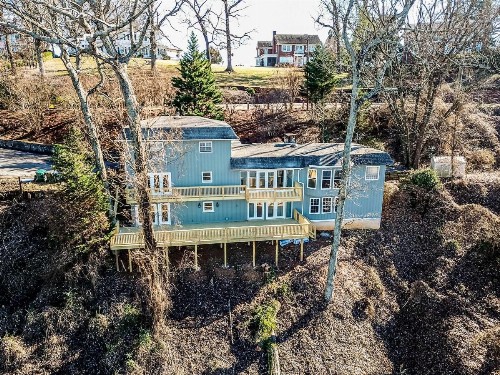 Upscale Chattanooga Home on Missionary Ridge! - image 12