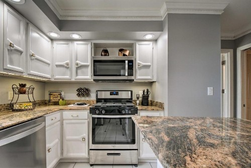 Upscale Chattanooga Home on Missionary Ridge! - image 5