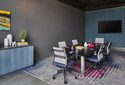 Aloft Chattanooga Hamilton Place - image 11