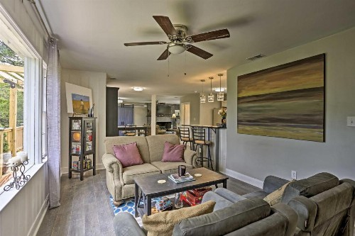 Family-Friendly Escape about 6 Mi to City Center! - image 12