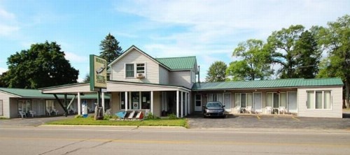 The Monarch Motel - image 1