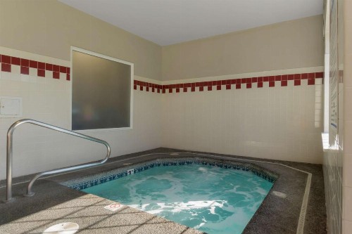 Best Western Plus Park Place Inn & Suites - image 5