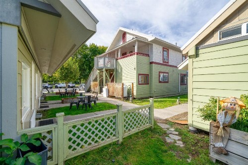 Riverwalk Inn - image 26