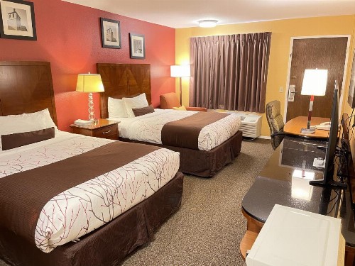 Apple Inn Motel - image 42