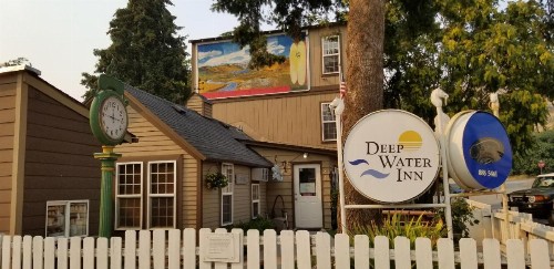 Deep Water Inn - image 15
