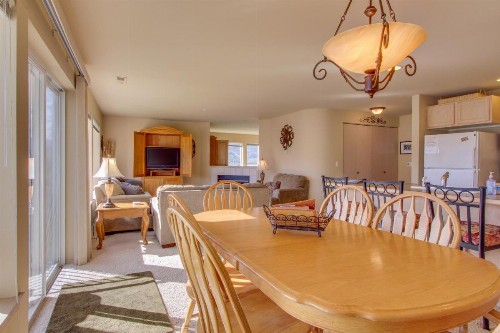 Park Pointe Condominiums - image 7