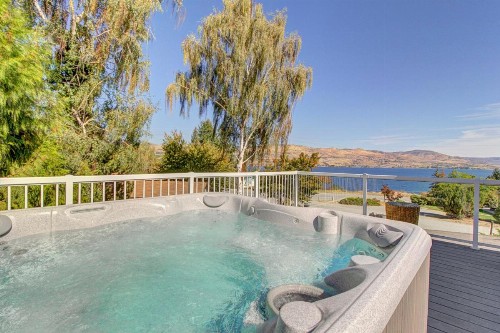 Royal View on Lakeshore - image 1