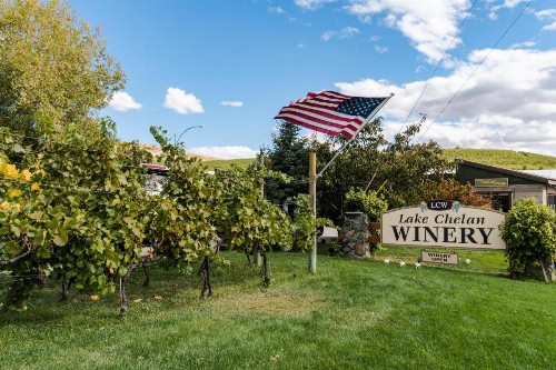 Lake Chelan Shores - image 10