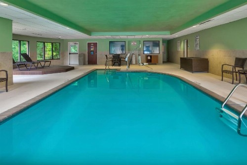 Holiday Inn Express & Suites Chesapeake an IHG Hotel - image 24