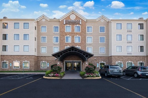 Staybridge Suites Chesapeake-Virginia Beach an IHG Hotel