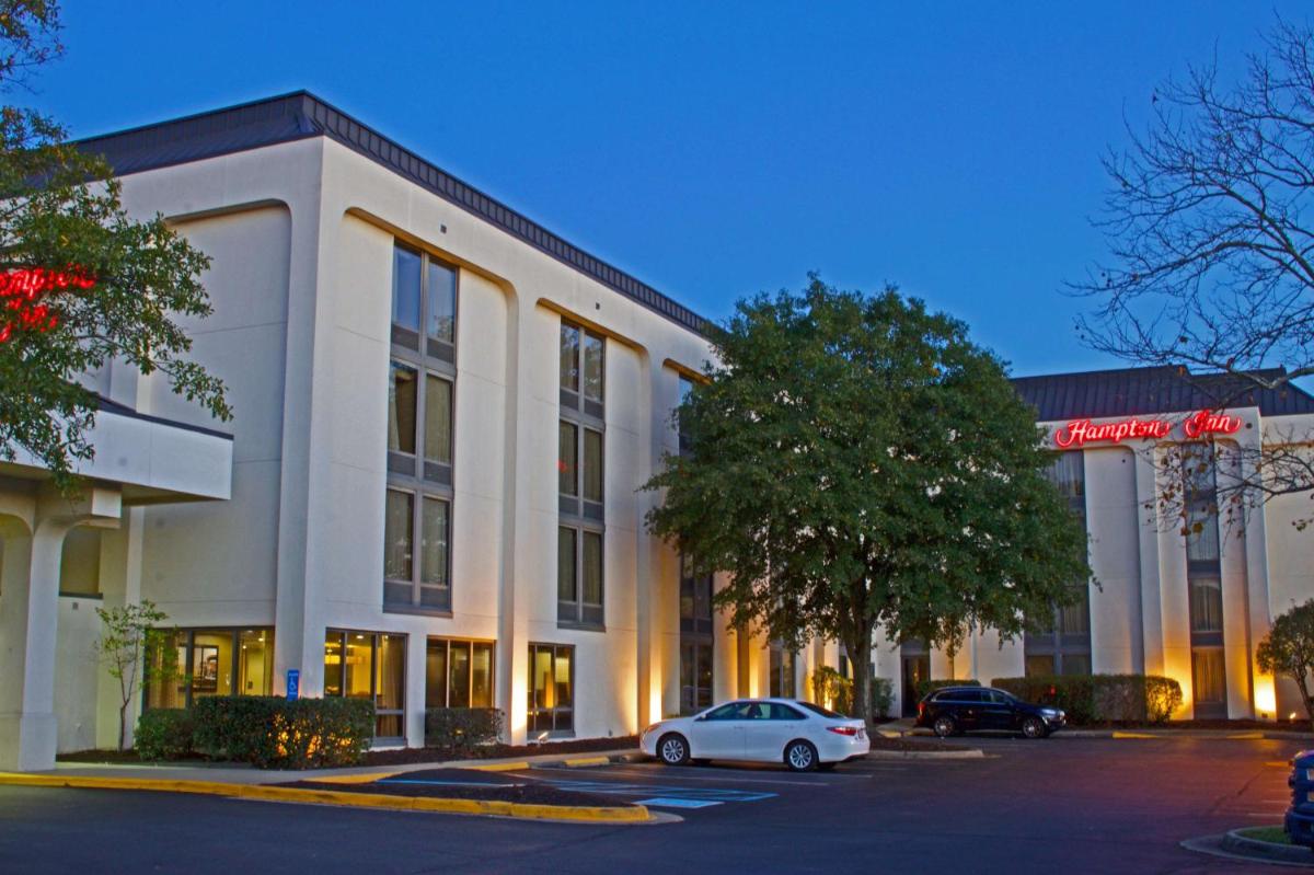 Hampton Inn Norfolk/Chesapeake - Greenbrier Area - image 2