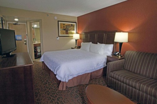 Hampton Inn Norfolk/Chesapeake - Greenbrier Area - image 20