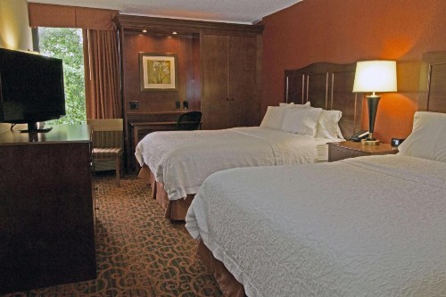 Hampton Inn Norfolk/Chesapeake - Greenbrier Area - image 23