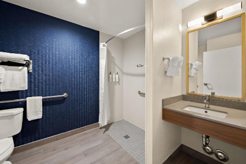 Fairfield by Marriott Chesapeake - image 15