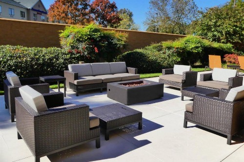 Courtyard Chesapeake Greenbrier - image 4