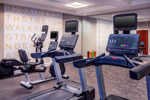Residence Inn by Marriott Chesapeake Greenbrier - image 24