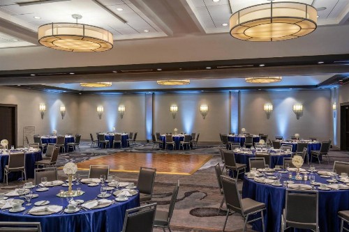 Delta Hotels by Marriott Chesapeake Norfolk - image 7