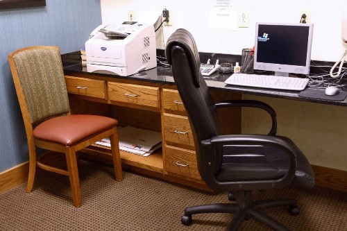 Hampton Inn & Suites Chesapeake-Square Mall - image 22