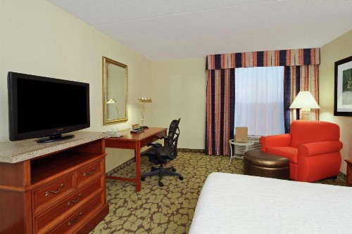 Hilton Garden Inn Chesapeake - image 14