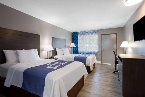 Days Inn by Wyndham Chesapeake - image 20