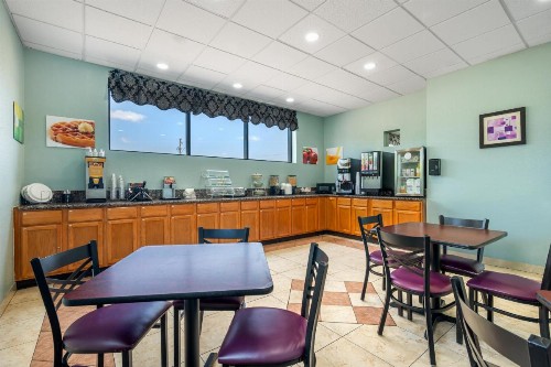Quality Inn Chesapeake - image 17