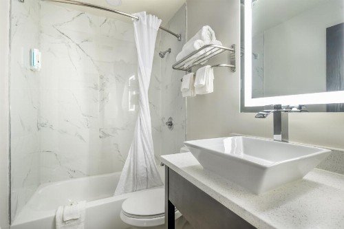 Quality Inn Chesapeake - image 22