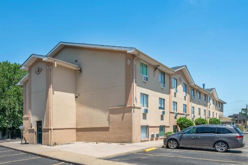 Quality Inn Chesapeake - image 7