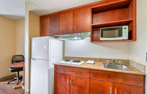 Extended Stay America Suites - Chesapeake - Greenbrier Circle - image 18