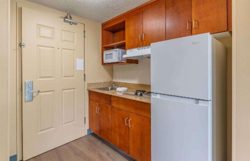 Extended Stay America Suites - Chesapeake - Greenbrier Circle - image 22