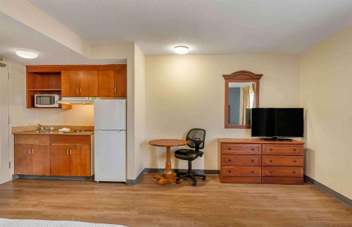 Extended Stay America Suites - Chesapeake - Greenbrier Circle - image 25