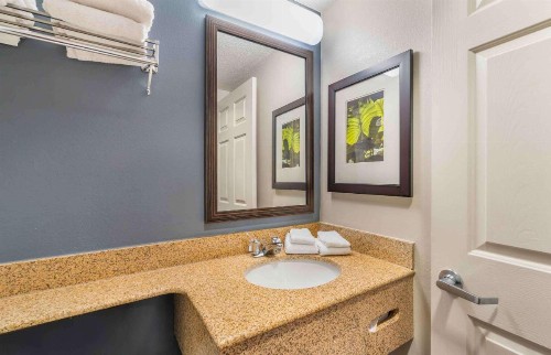 Extended Stay America Suites - Chesapeake - Greenbrier Circle - image 31