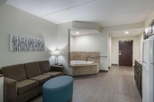 Sleep Inn and Suites Chesapeake - Portsmouth - image 19