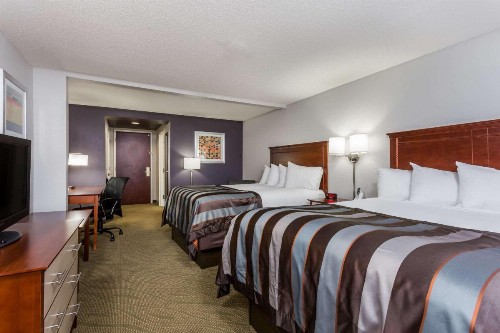Wingate by Wyndham Chesapeake - image 17