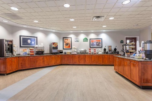 Wingate by Wyndham Chesapeake - image 36