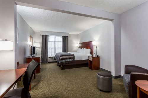 Wingate by Wyndham Chesapeake - image 42