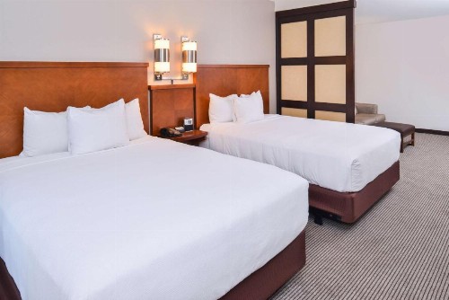 Hyatt Place Chesapeake - image 12