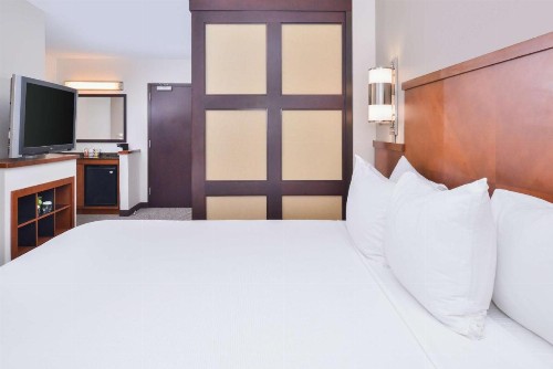 Hyatt Place Chesapeake - image 15