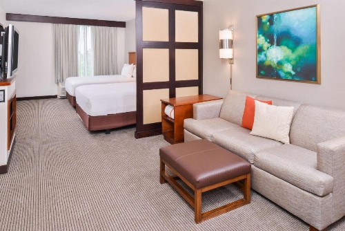 Hyatt Place Chesapeake - image 20
