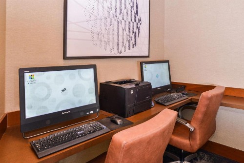 Hyatt Place Chesapeake - image 4