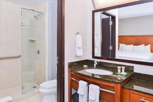 Hyatt Place Chesapeake - image 6