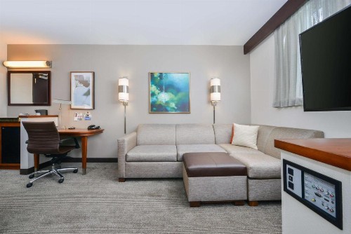Hyatt Place Chesapeake - image 7