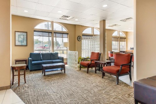 Comfort Inn & Suites Chesapeake - Portsmouth - image 42
