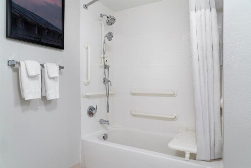 Fairfield Inn & Suites by Marriott Chesapeake Suffolk - image 21