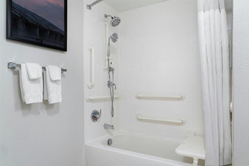 Fairfield Inn & Suites by Marriott Chesapeake Suffolk - image 30