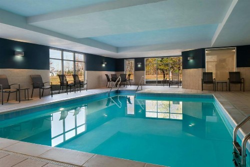Fairfield Inn & Suites by Marriott Chesapeake Suffolk - image 5