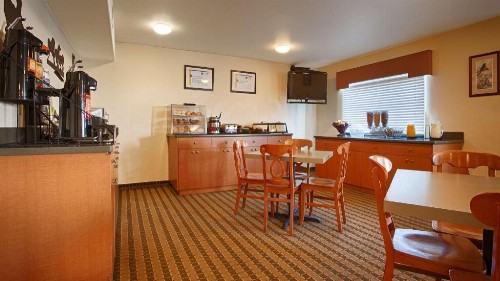 Best Western Rose Quartz Inn - image 19