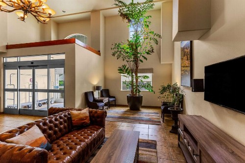 Best Western Rose Quartz Inn - image 2