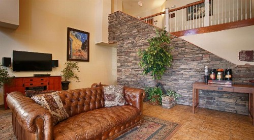 Best Western Rose Quartz Inn - image 29