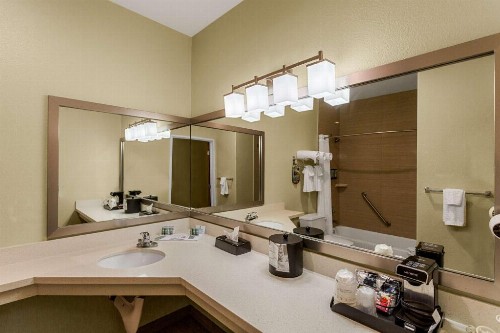 Best Western Rose Quartz Inn - image 33