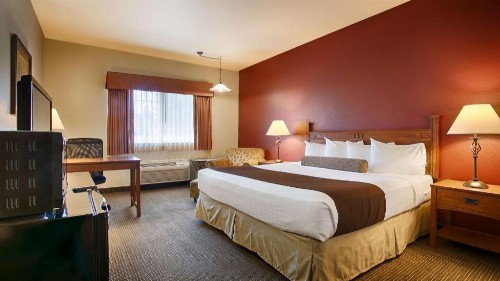 Best Western Rose Quartz Inn - image 35